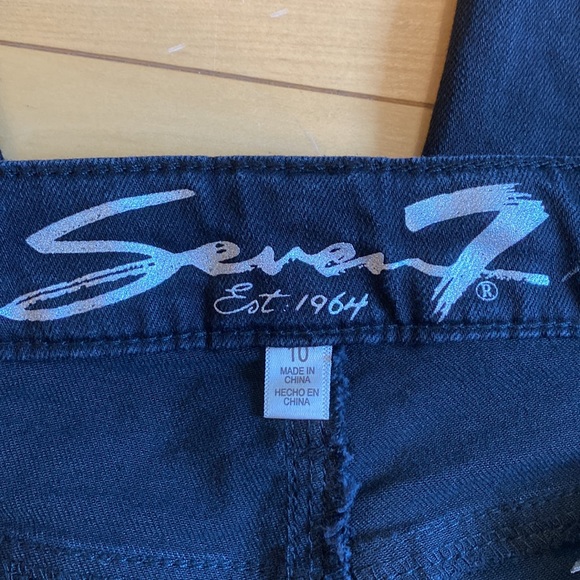 7 For All Mankind Black Mid Rise Ankle Skinny - Picture 6 of 9